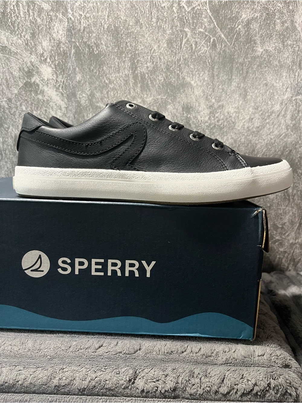 Sperry Men’s Black Leather Boat Sneaker with White Sole